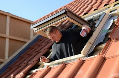 Pose de fenêtres de toit Velux à Chassy